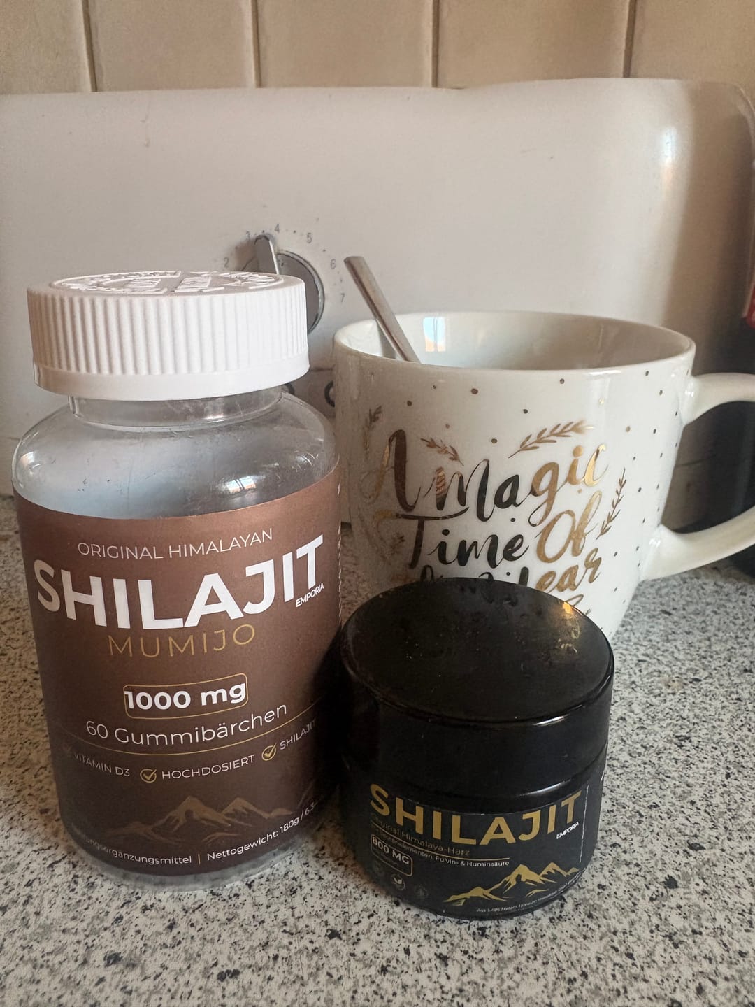 Customer photo review of EMPORIA Shilajit & Immunity Gumivitamin