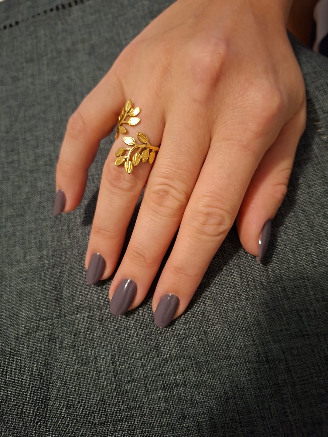Customer photo review of Anel Ramos Ajustável Banhado em Ouro 18K