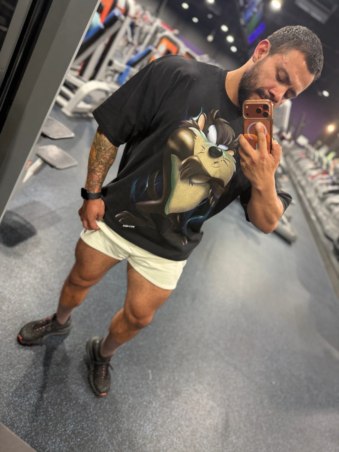 Customer photo review of 4301 - Looney Tunes Character Tees