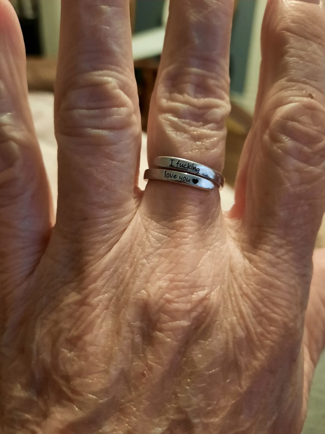 Customer photo review of Ich Liebe Dich, Verdammt – Verstellbarer Ring