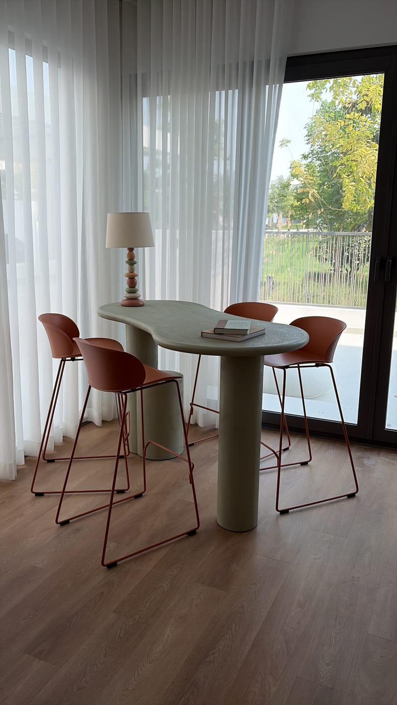 Customer photo review of Caramel Bar Stool PC-163H(75)