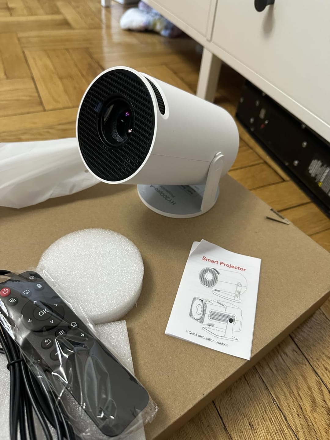 Customer photo review of BookBeam™ - Portable Book Projector