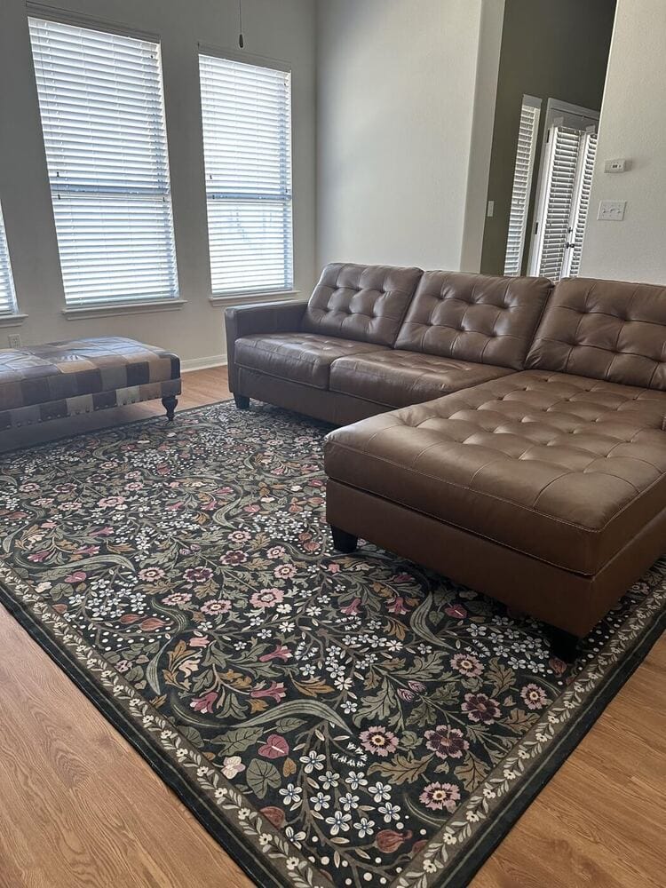 Customer photo review of Rug – Maximalism Vibrant Floral – Stormy Blue