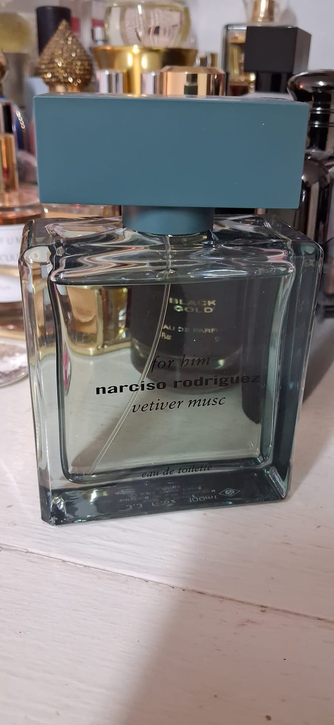 Customer photo review of Narciso For Him Vetiver Musc Edt 100ML בושם לגבר נרסיסו וטיבר מאסק