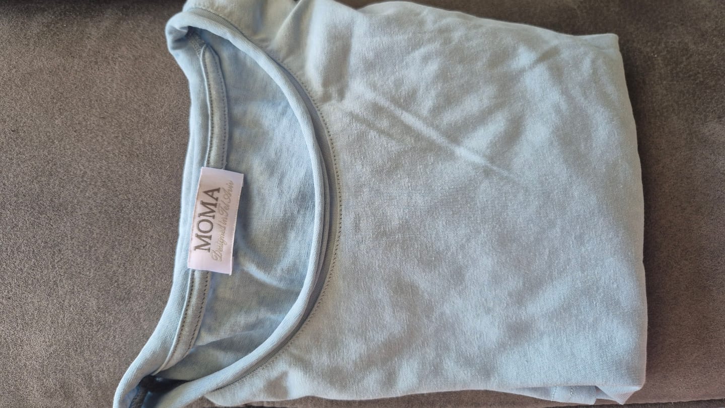 Customer photo review of חולצת ניקול תכלת