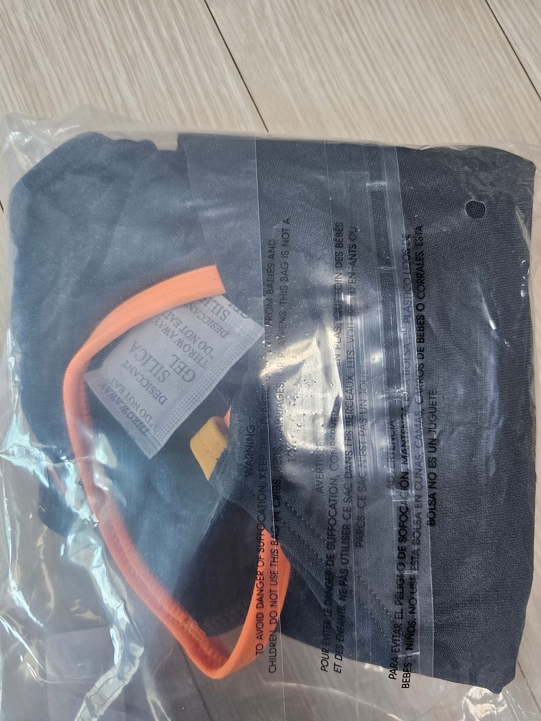 Customer photo review of ZAMBIA ONE PIECE - Carbon|Sunshine