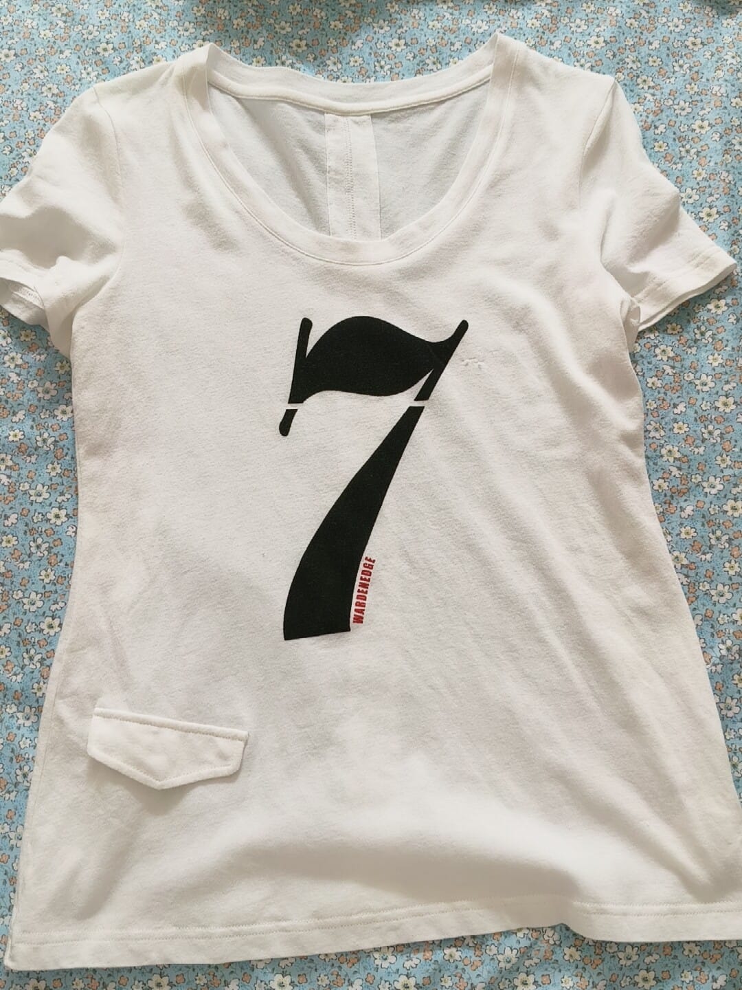 Customer photo review of WARDEN EDGE Number 7 Scoop Neck T-Shirt & Low Rise Denim Shorts Set