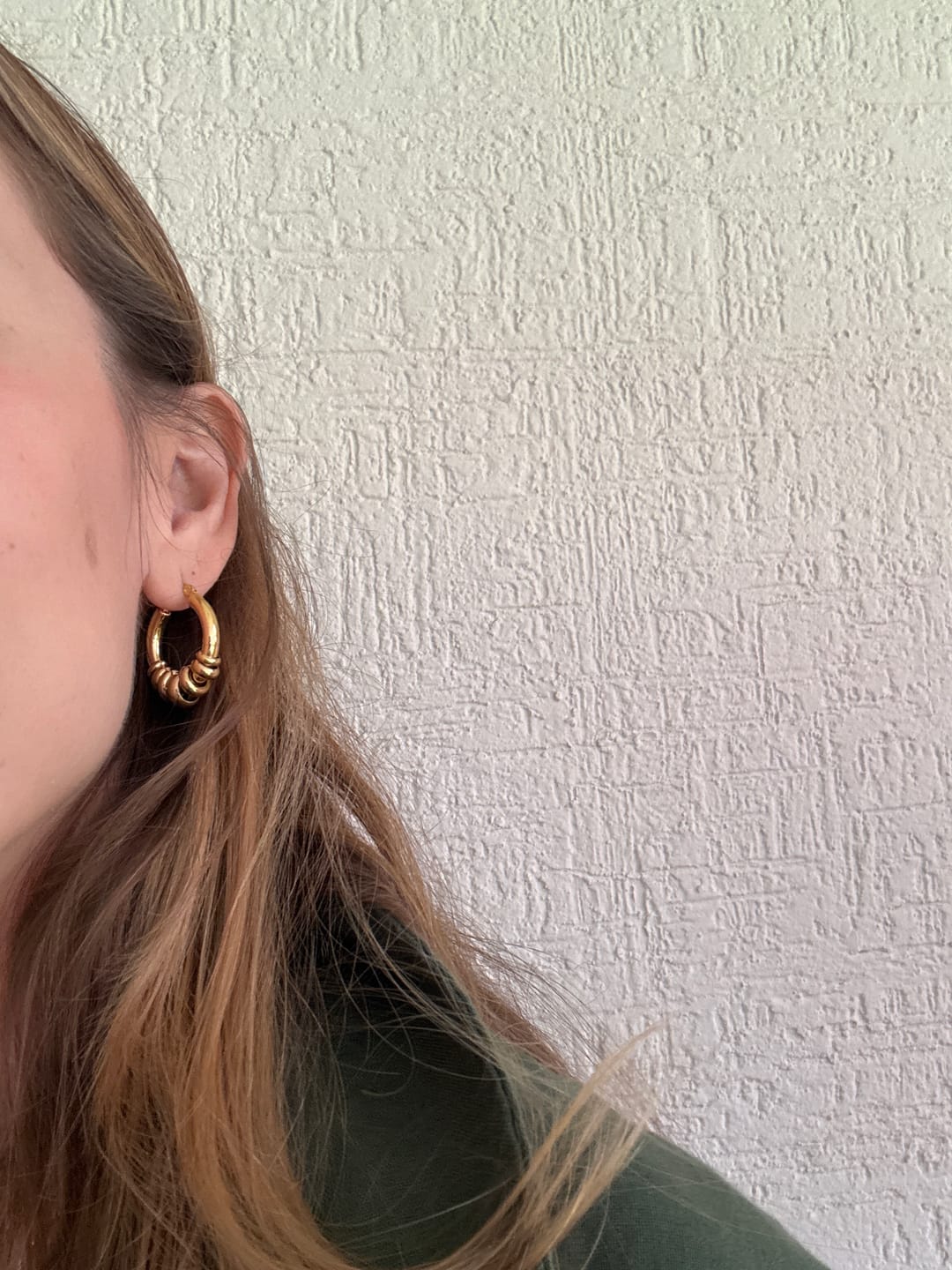Customer photo review of Aretes Corin