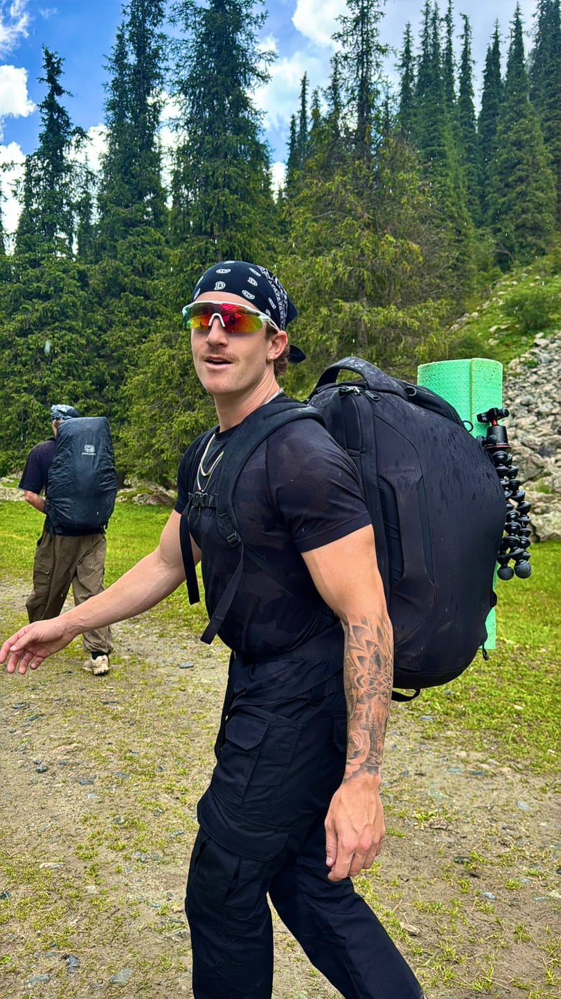 Customer photo review of V1 Running Shades