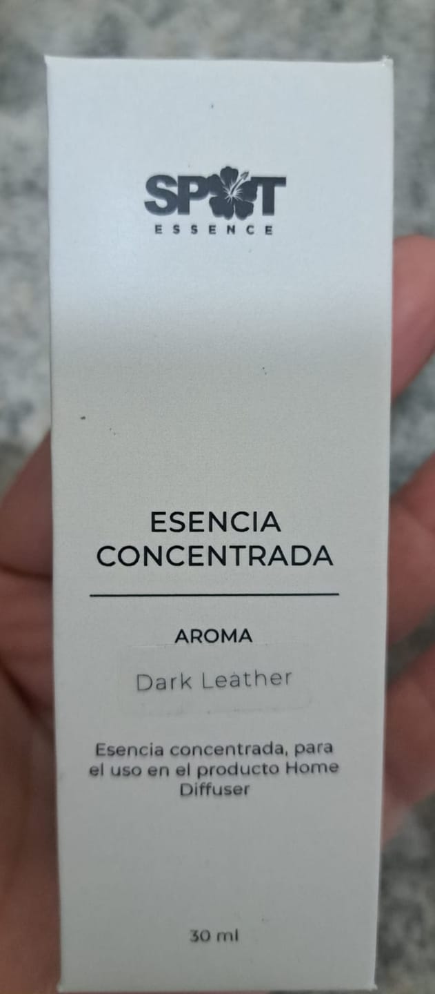 Customer photo review of Esencia Concentrada Dark Leather 30ml
