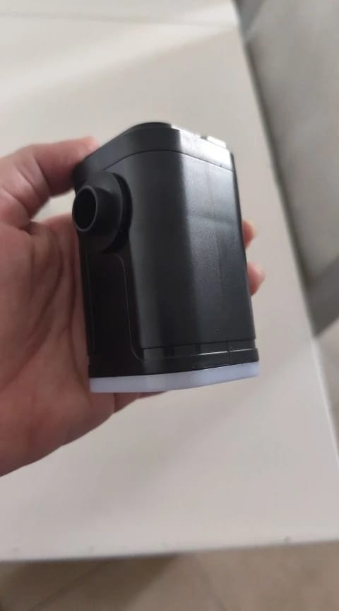 Customer photo review of Inflador Portátil Recargable 3 en 1