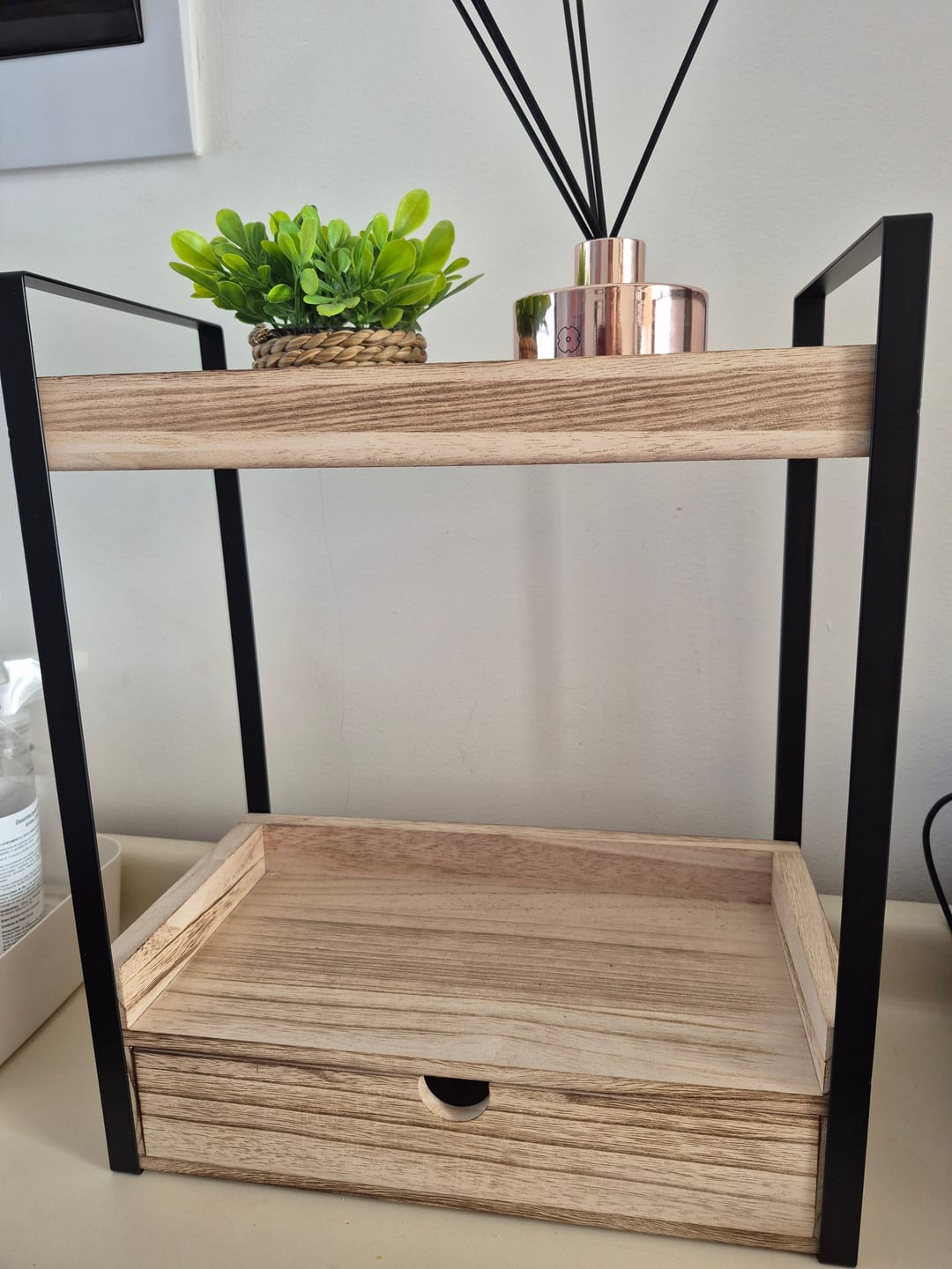 Customer photo review of Organizador de Baño Cocina 2 Niveles con Cajon para Encimera Hogar Madera