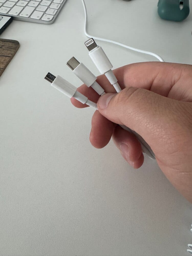 Customer photo review of Cablu Date si Incarcare Rapida Timebox, 3 in 1, 66W, 1,2m, QC 3, USB, Gri