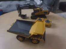 Customer photo review of DirtWorks™ Pack Excavadora + Camión RC