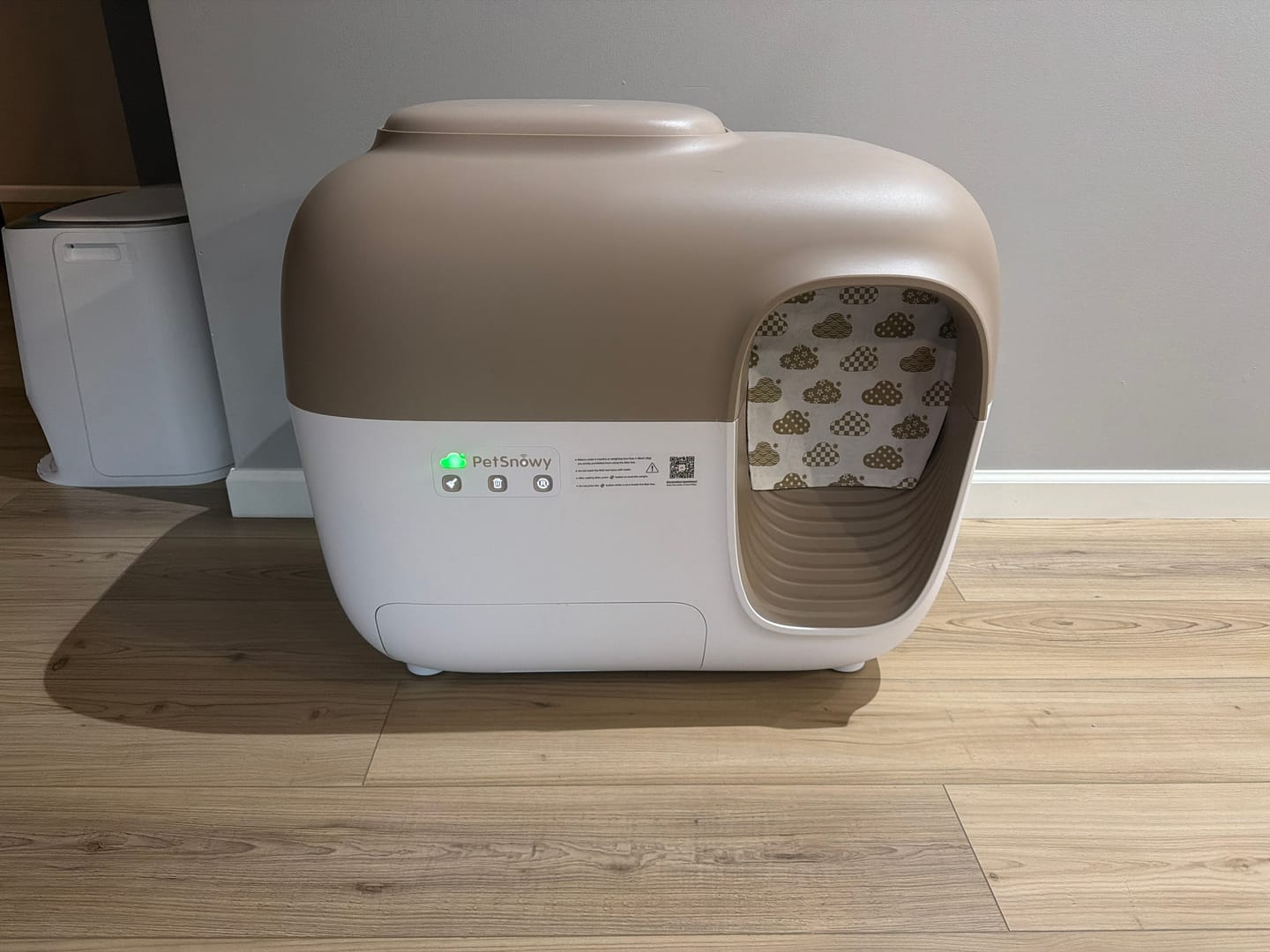 Customer photo review of Self-Cleaning Litter Box