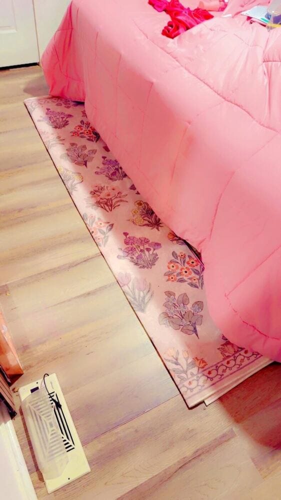 Customer photo review of Rug – Vintage Traditional Floral – Stormy Blue