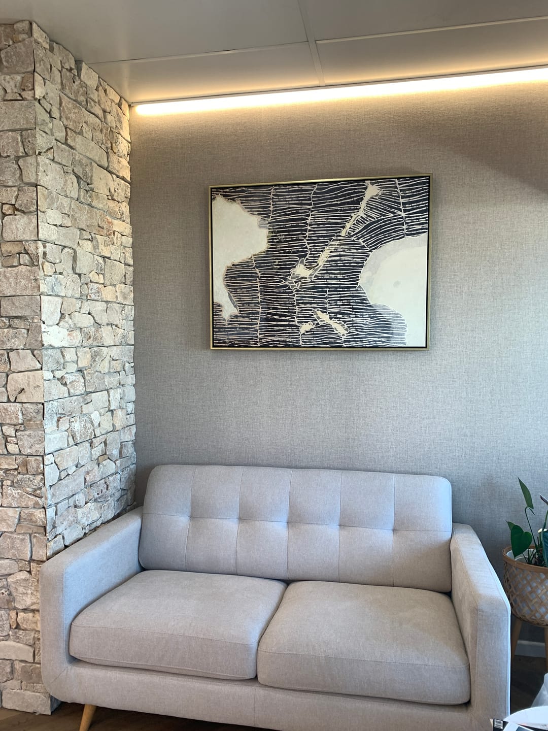 Customer photo review of "Milos Stone"- Landscape I