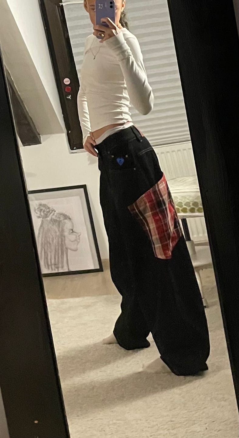 Customer photo review of Aelfric Eden BAGGY BARREL Jeans