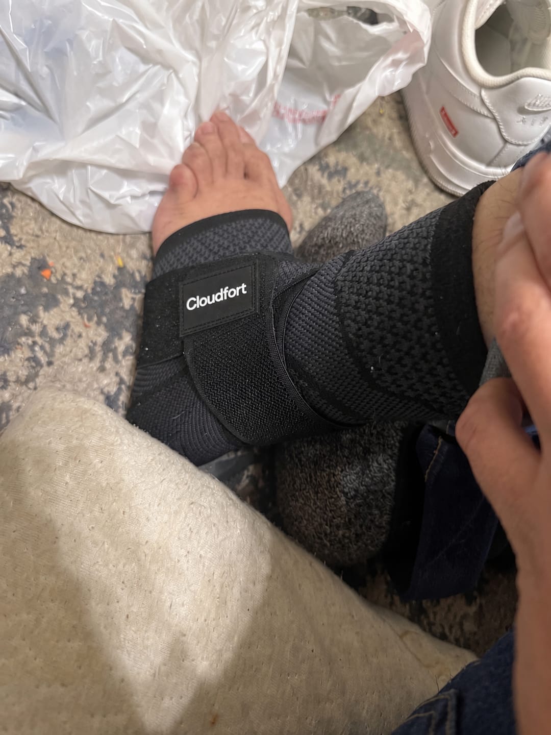 Customer photo review of Cloudfort - שרוול לכאבי דורבן