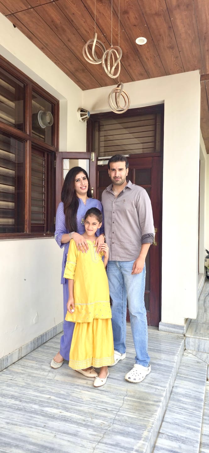 Customer photo review of Laila Blue Cotton Slub Jacquard Handcrafted Short Kurta Set with Aari embroidery and Farshi Salwar