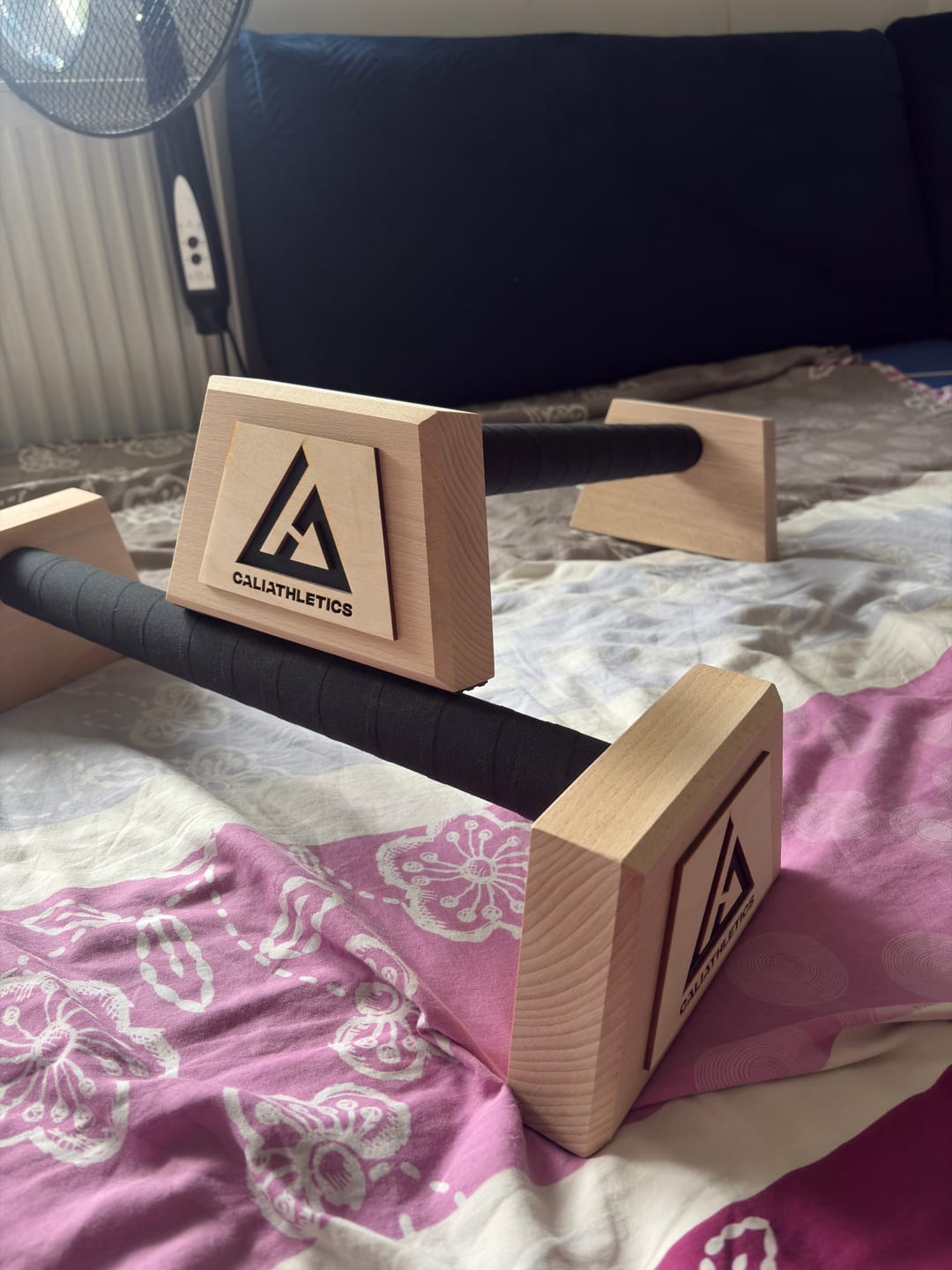 Customer photo review of Wooden Parallettes LONG