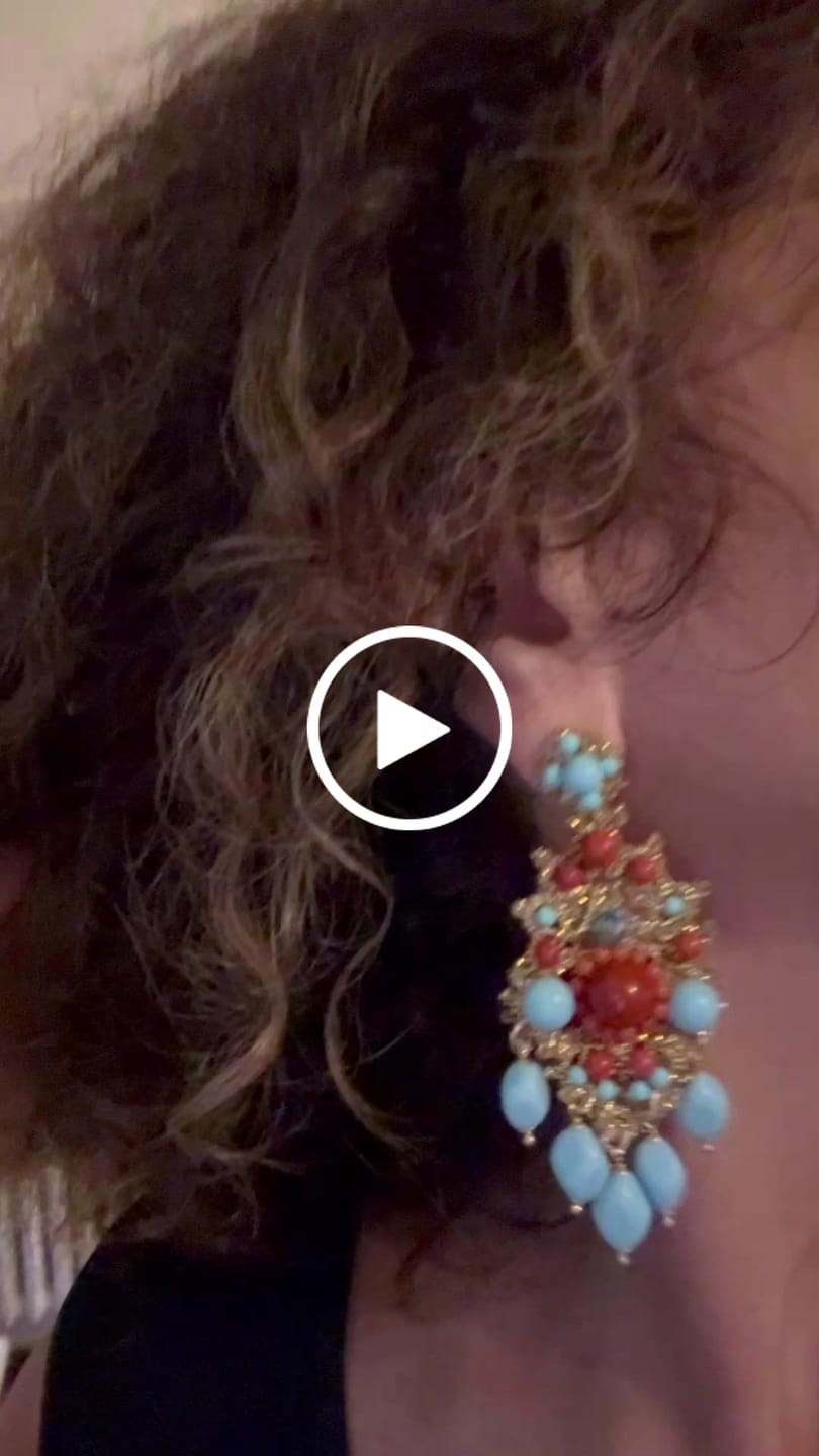 Customer video review of Orecchini Aime