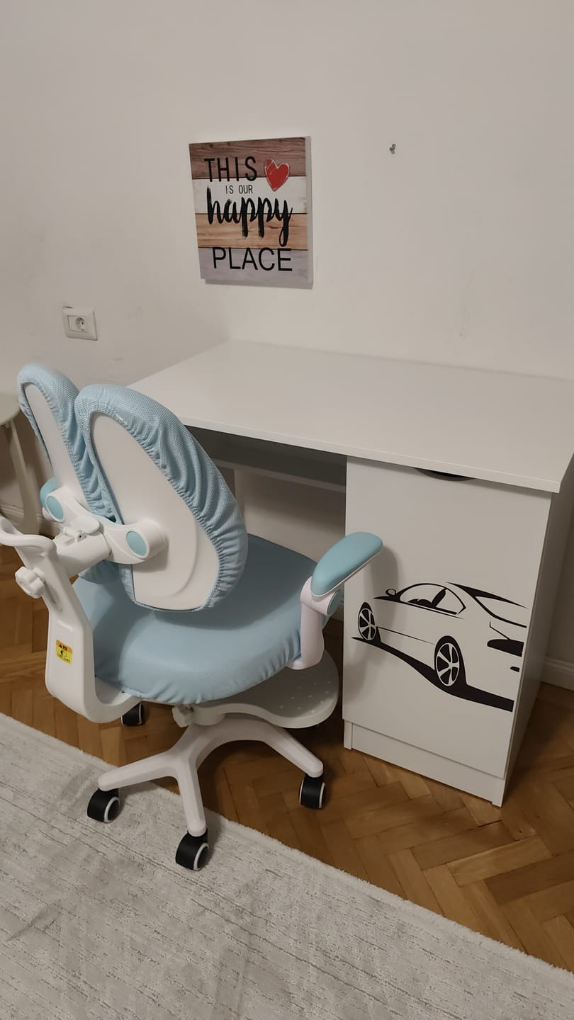 Customer photo review of Scaun ergonomic copii 3-12 ani, Rglaj inaltime, Brate rabatabile, Albastru
