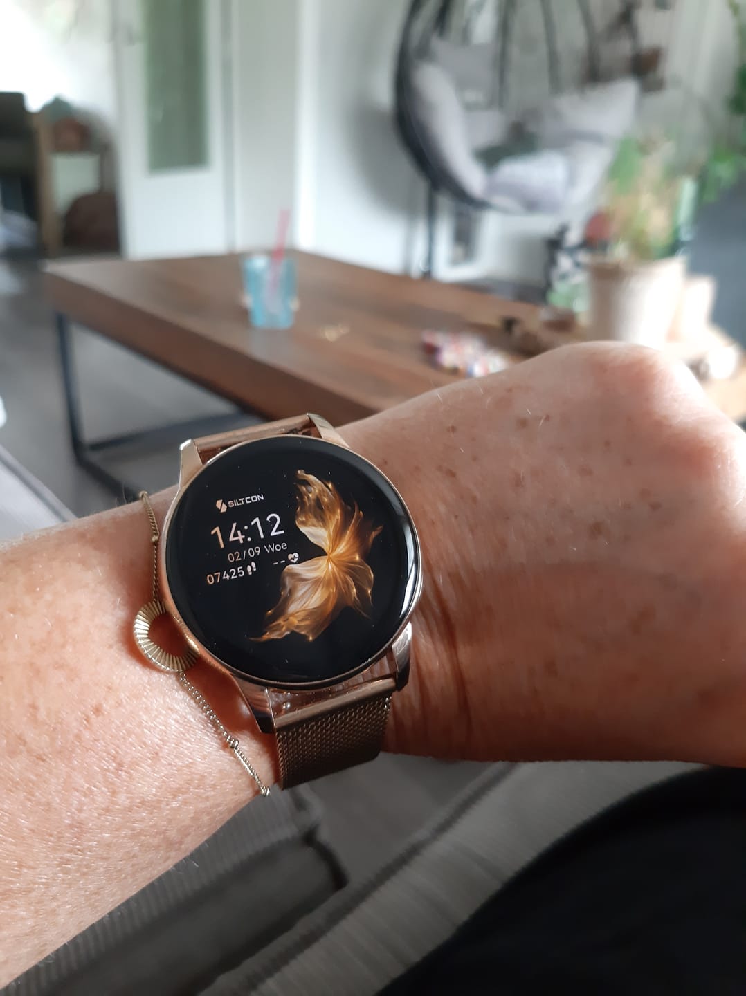 Customer photo review of Siltcon® Auréa Smartwatch Dames Goud