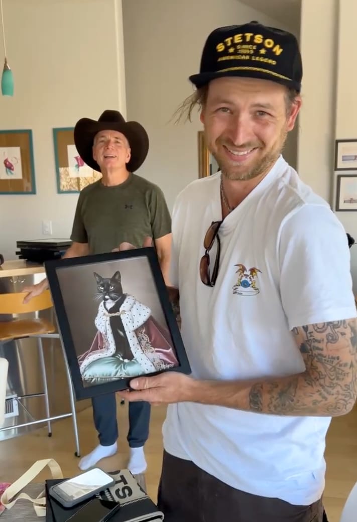 Customer photo review of Aristocratic Pet Portrait (Booth)