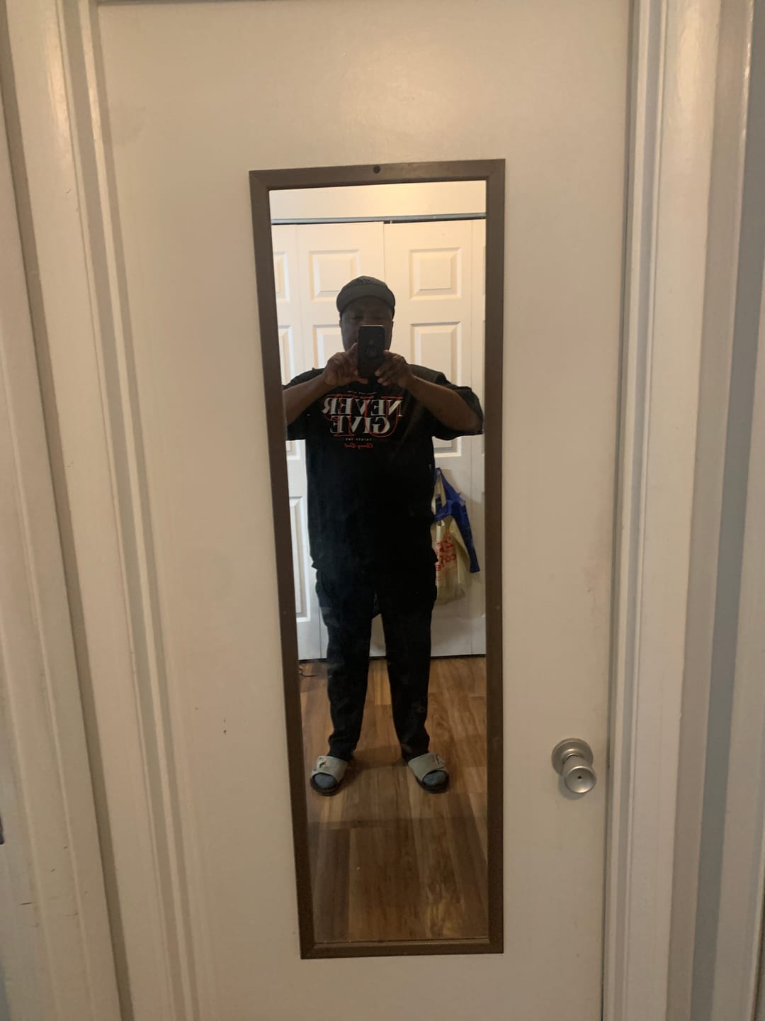 Customer photo review of NEVER GIVE UP PREMIUM TEE