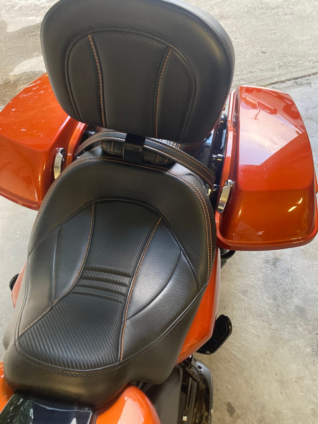 Customer photo review of C.C. RIDER Rider Backrest Driver Backrest Pad For Harley Touring CVO Street Glide Road Glide Electra Glide Road King, 2009-2023