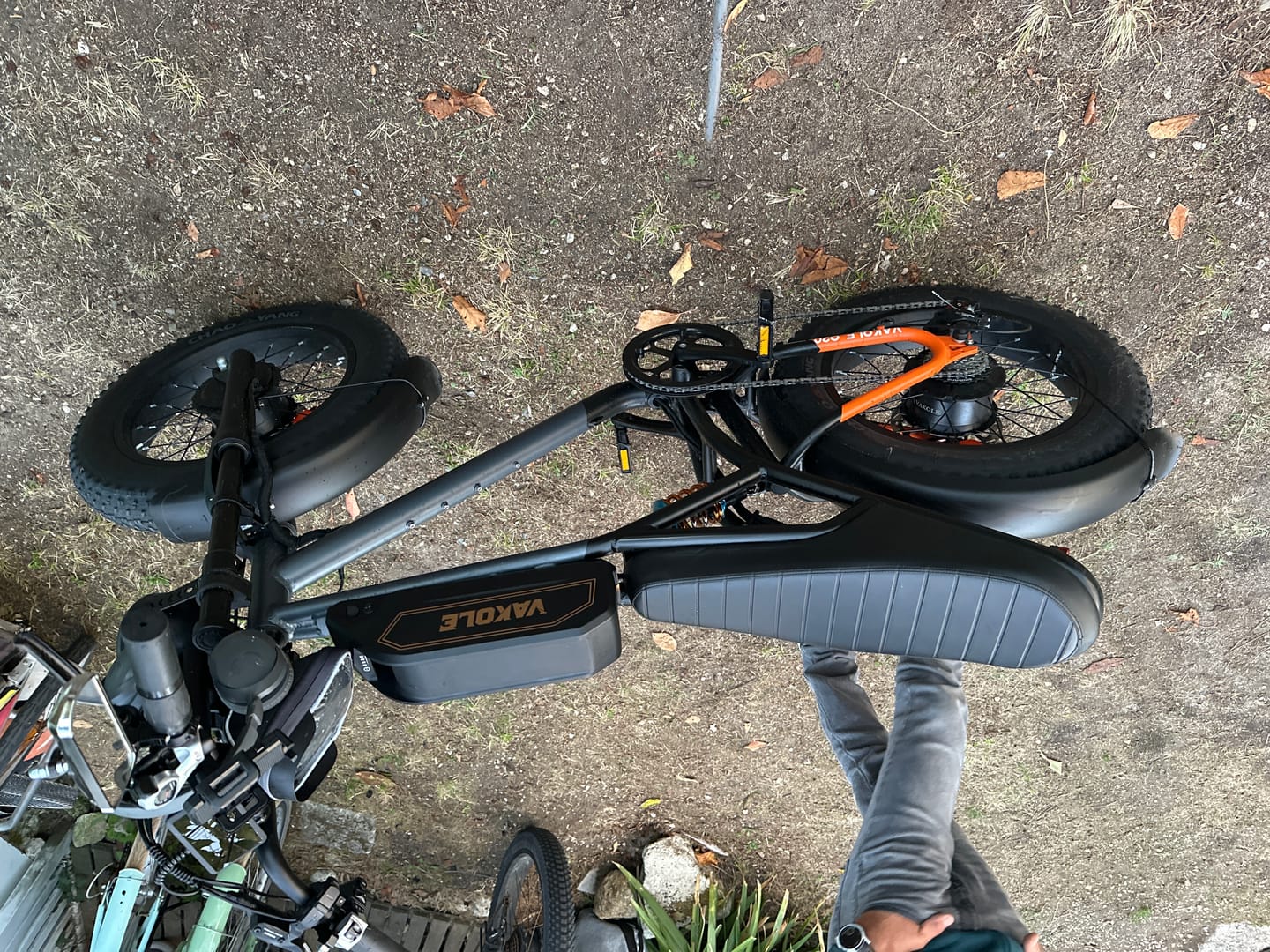 Customer photo review of Vakole Q20 MAX 750W*2 Dual Motor 20" Fat Bike 960Wh Full Suspension E-Mountain Bike 48V 20Ah Battery