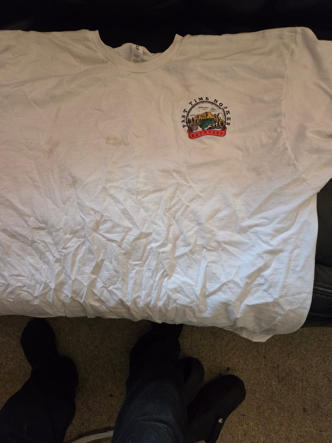 Customer photo review of BORN TO HUSTLE PREMIUM TEE