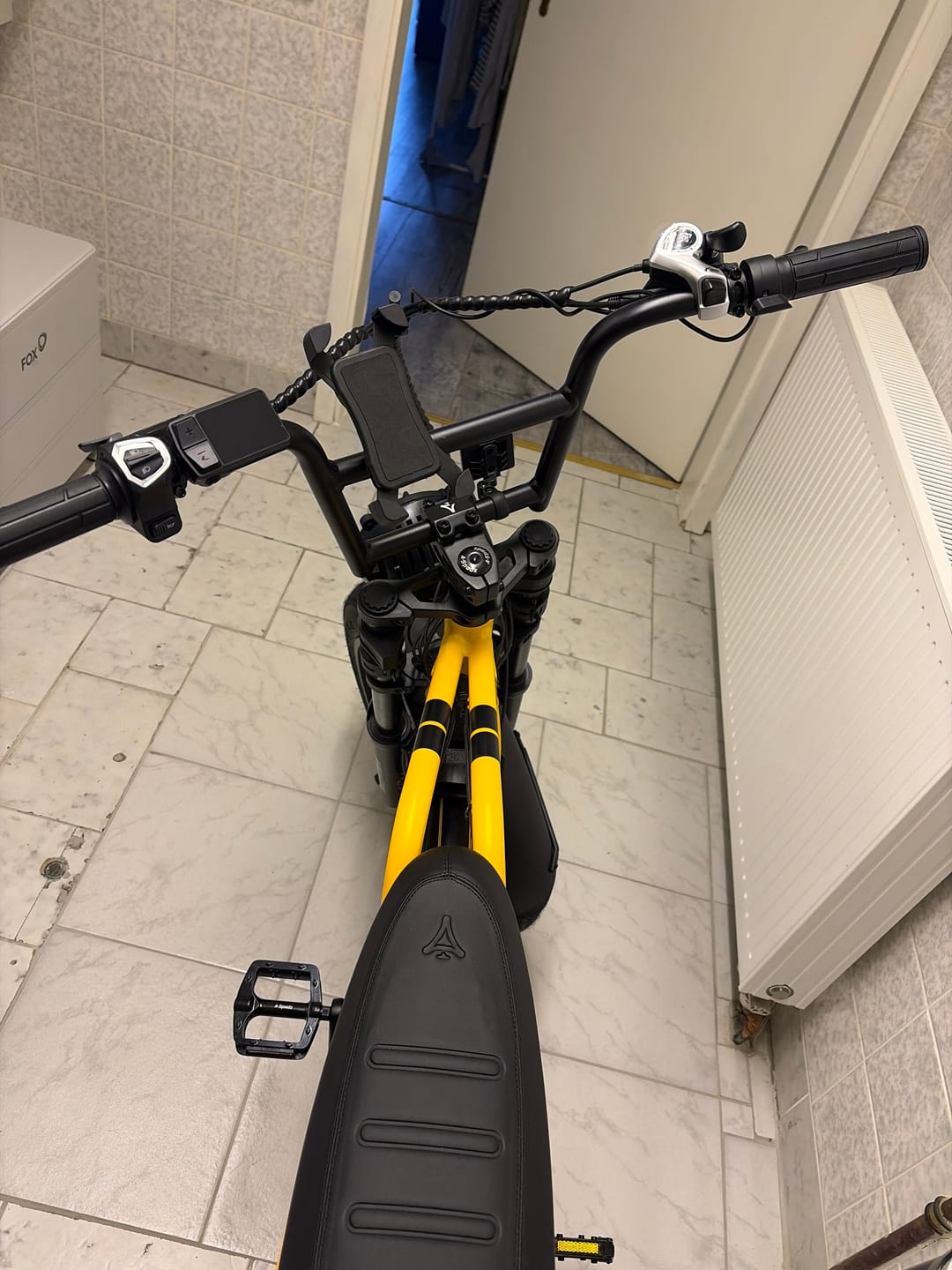 Customer photo review of LOCK-R | Telefoonhouder