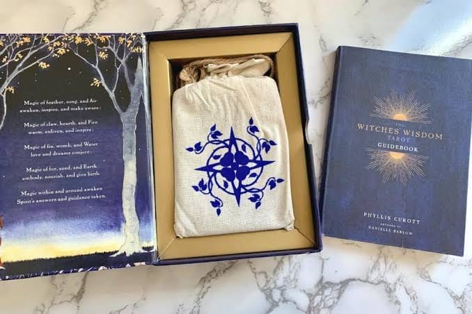 Customer photo review of Witches' Wisdom Oracle