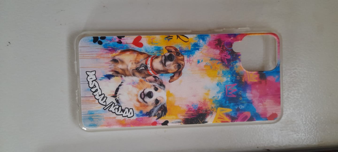 Customer photo review of Graffiti - Coque de téléphone personnalisée