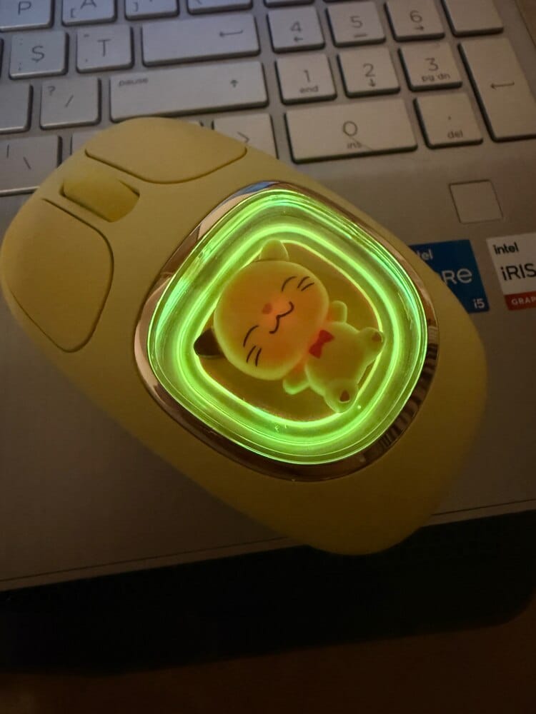 Customer photo review of Mouse wireless Timebox, 1600 DPI, 4G + Bluetooth, Silentios, Galben