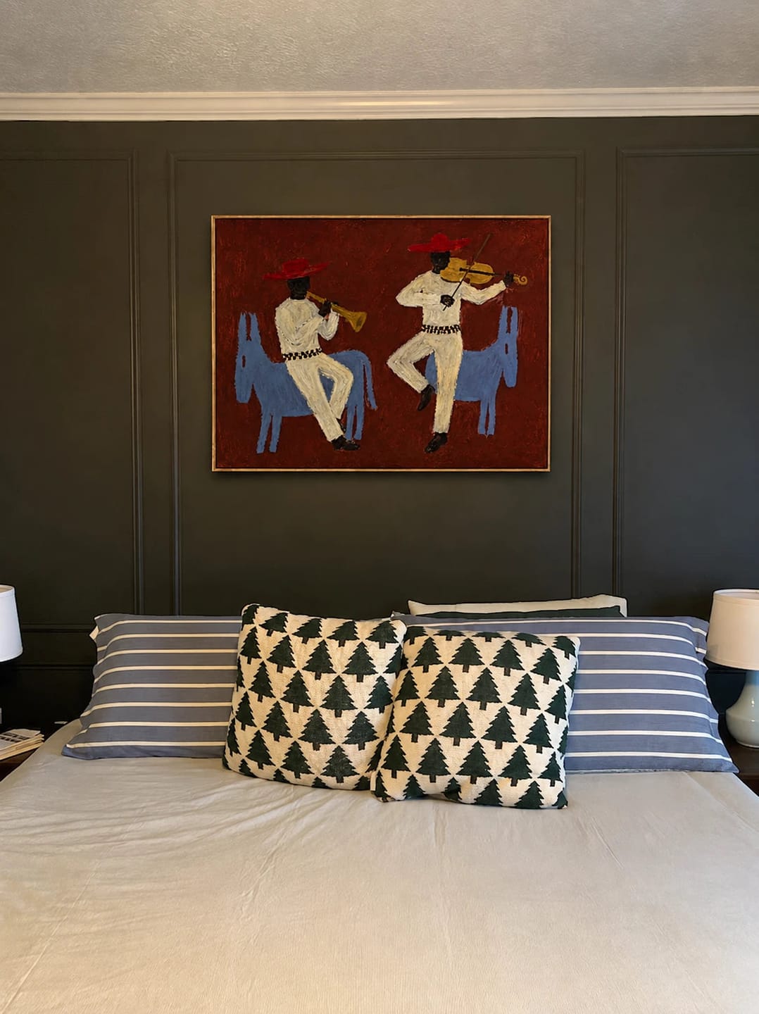 Customer photo review of Modern Folk Art｜Crimson Evening Serenade