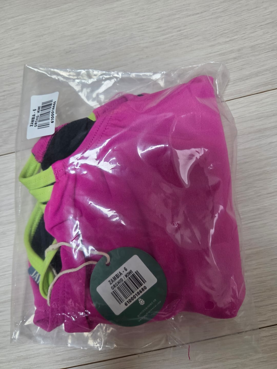 Customer photo review of ZAMBIA ONE PIECE - Orchid|Kiwi