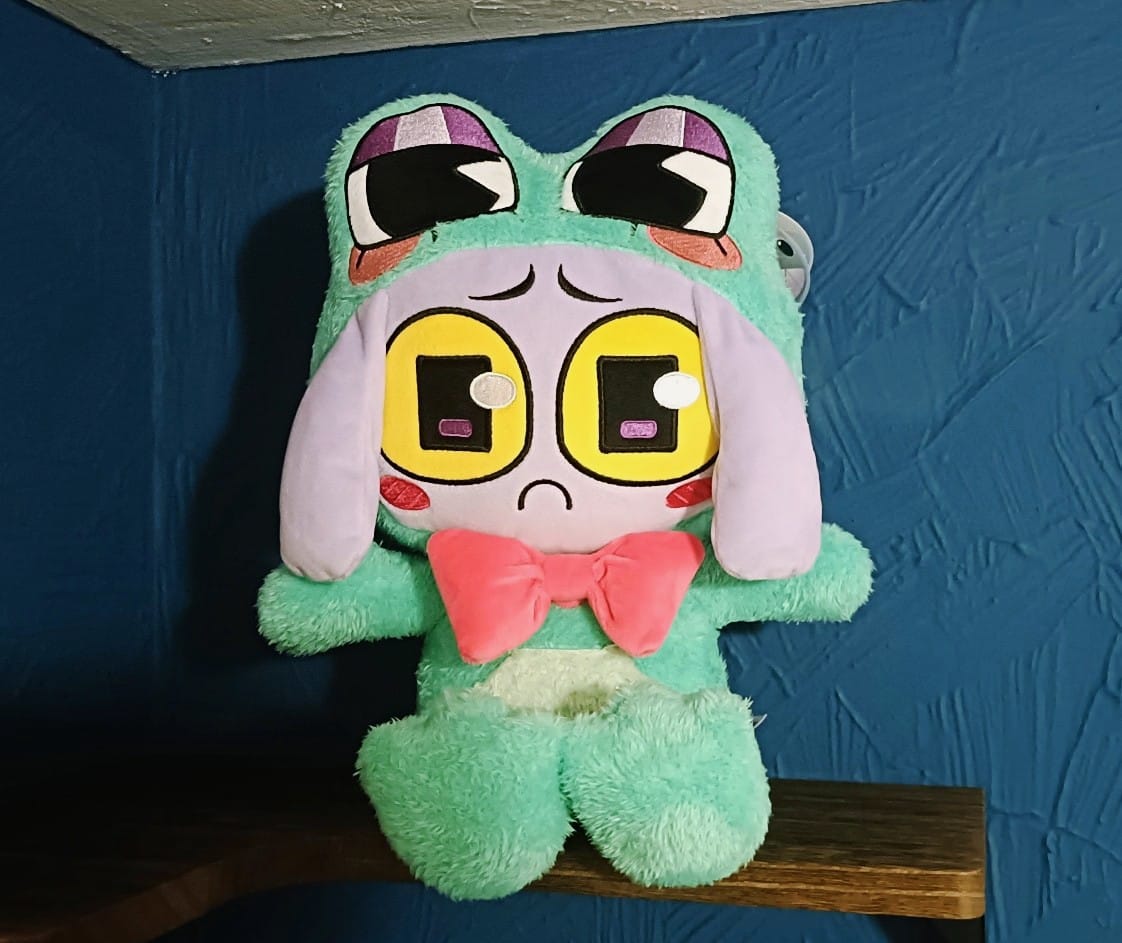 Customer photo review of Ribbit-Suit Jax Plush