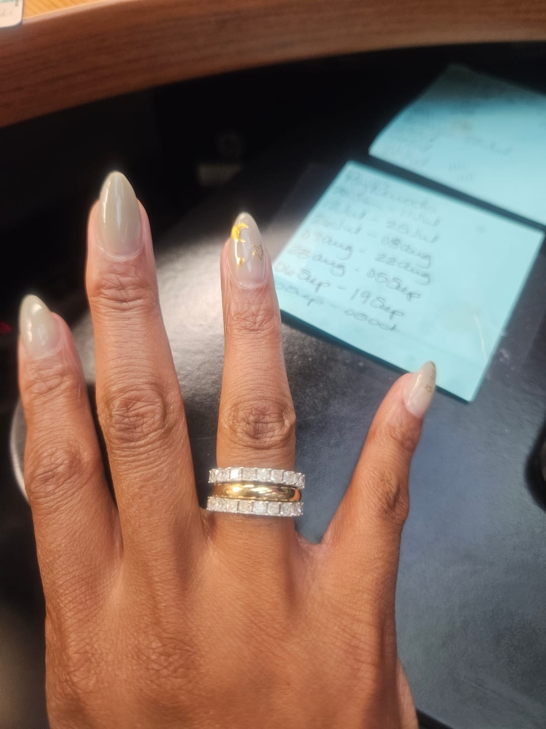 Customer photo review of Minimal Band Ring