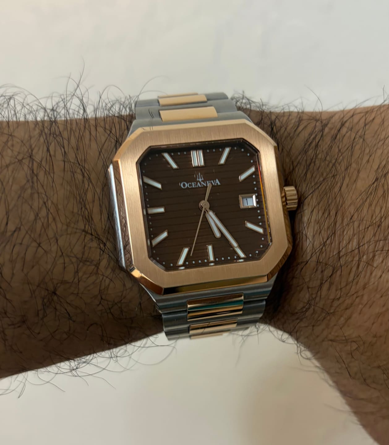 Customer photo review of Oceaneva Mens Tenuis Ultra-Thin Swiss Movement Automatic Thin Watch Brown Rose Gold