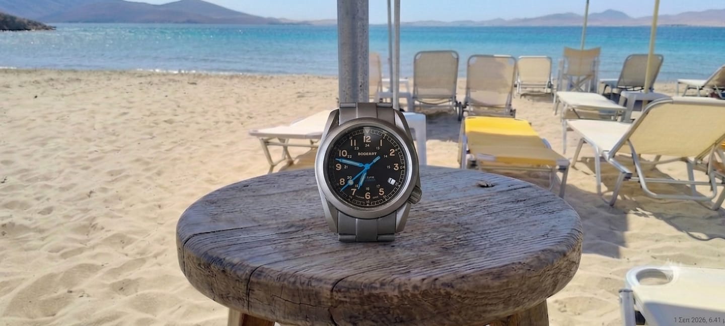 Customer photo review of VOYAGER - 100M Waterproof Titanium Automatic Field Watch | Vintage Noir-bracelet