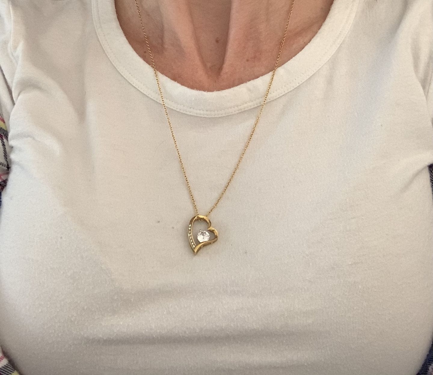 Customer photo review of To My Daughter - The Liana Promise™ Necklace