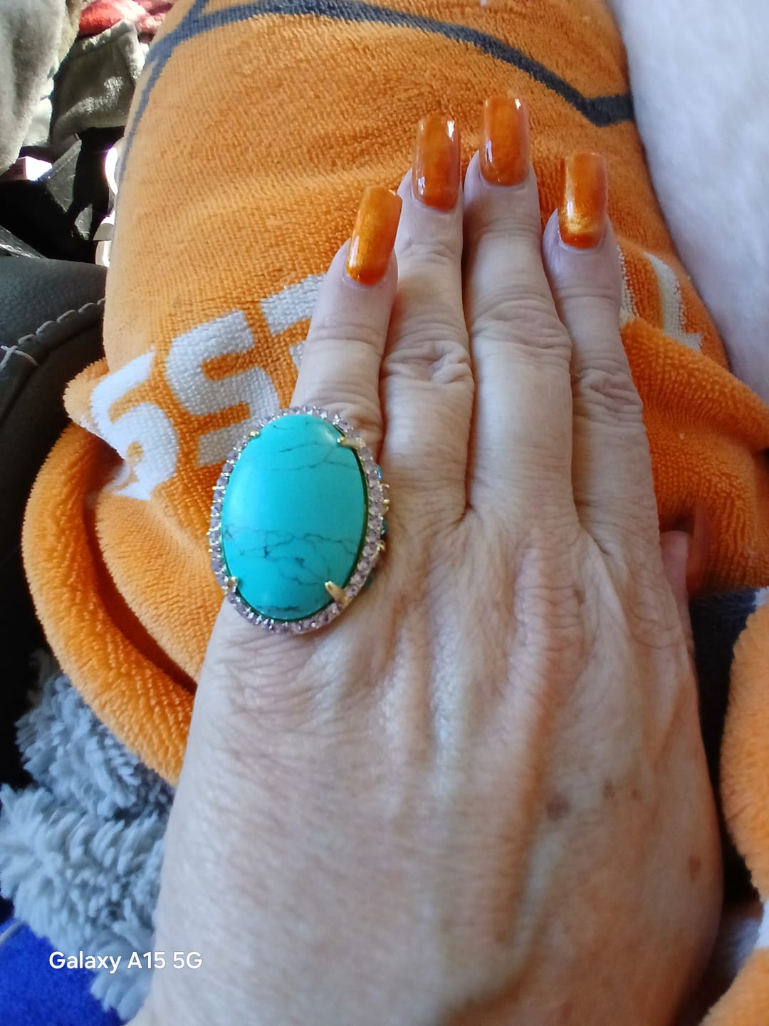 Customer photo review of HEIDI DAUS® "Moda Roma" Crystal Ring