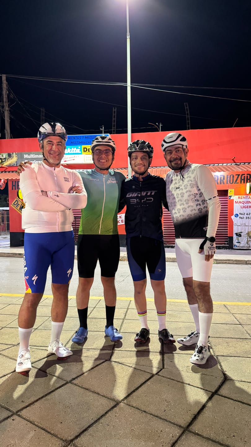 Customer photo review of LIFTTINT 2.X BIB SHORTS - WHITE
