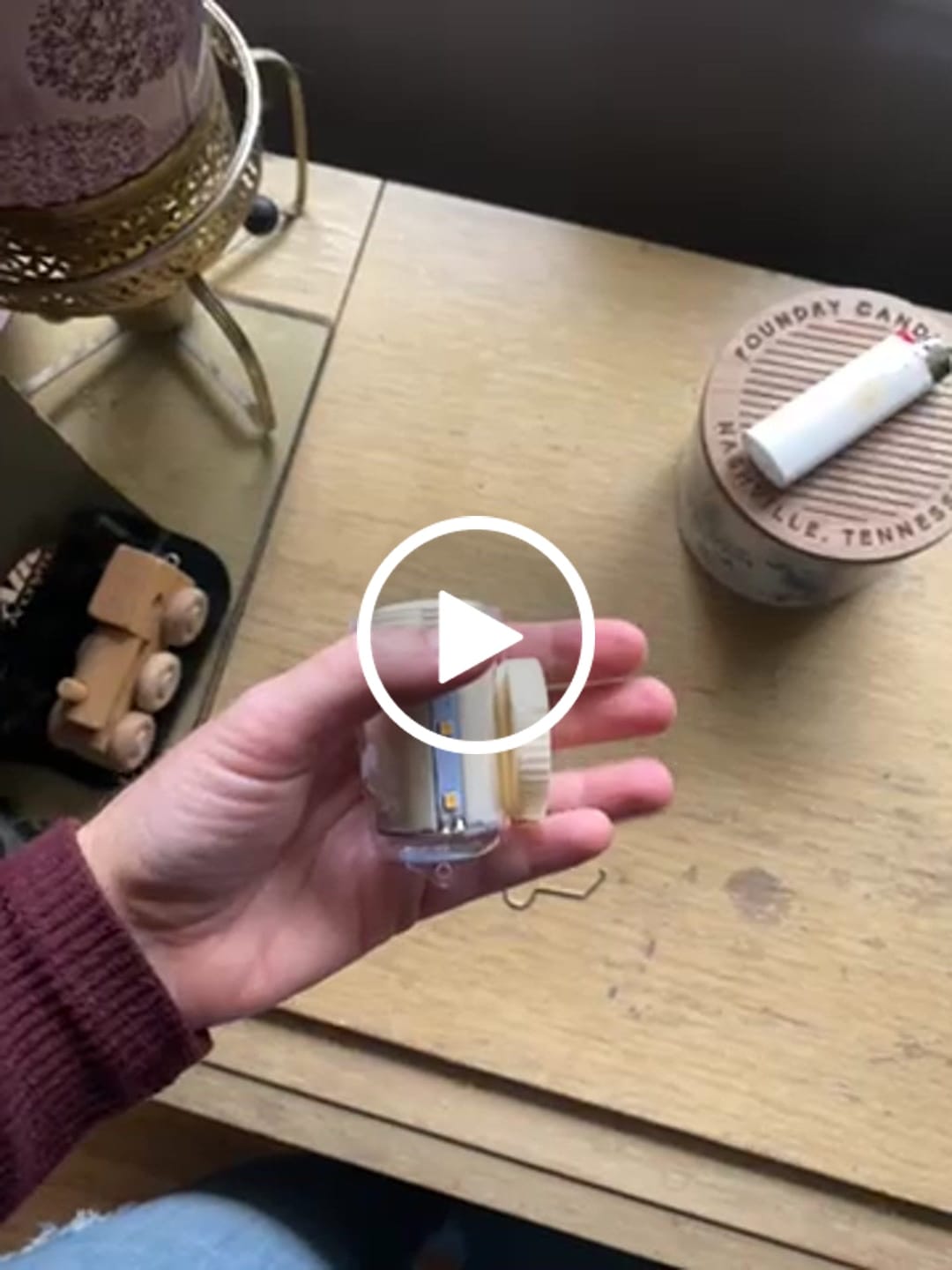 Customer video review of MoonBright™ 12-LED Omni360 Remote Control Omni-Directional Lantern Light, Hanging / Table Top, Warm White (Battery Powered)