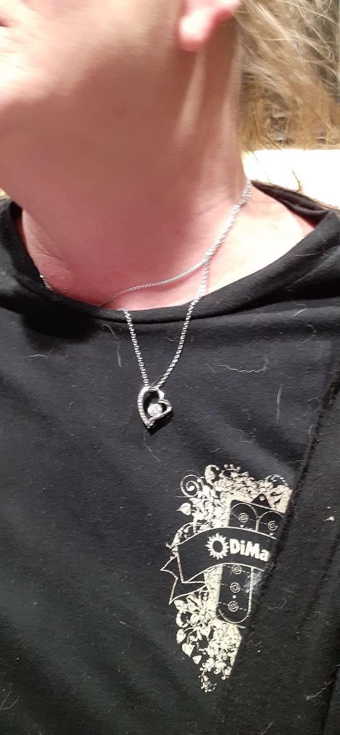 Customer photo review of To My Daughter - The Liana Promise™ Necklace