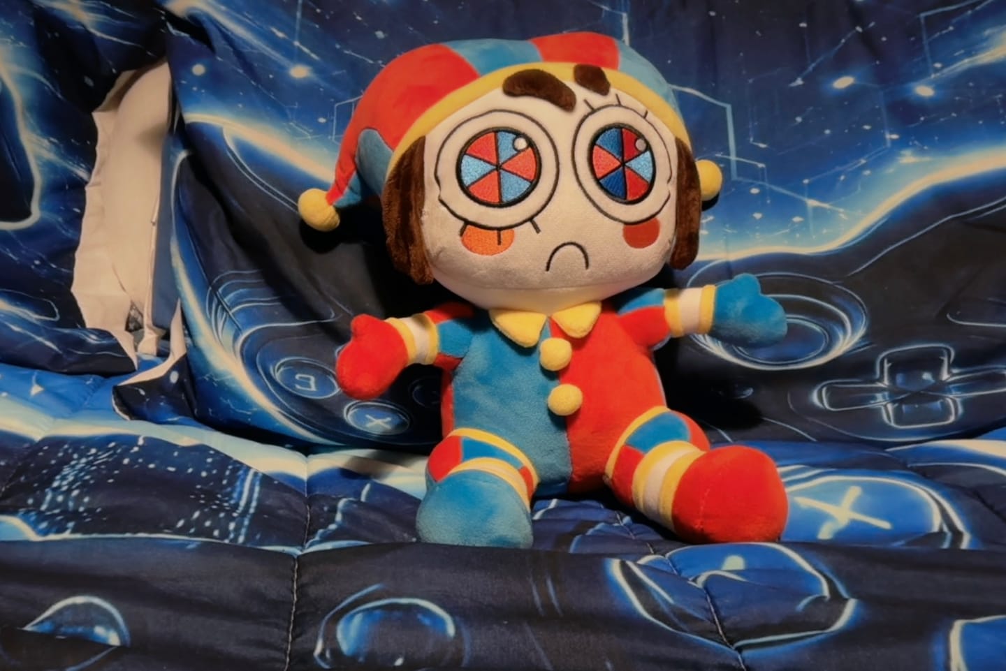 Customer photo review of Pomni Plush