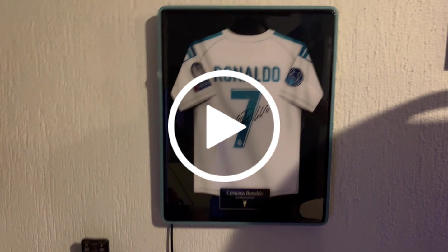 Customer video review of Real Madrid 2017/18 Local - Diseño Jersey
